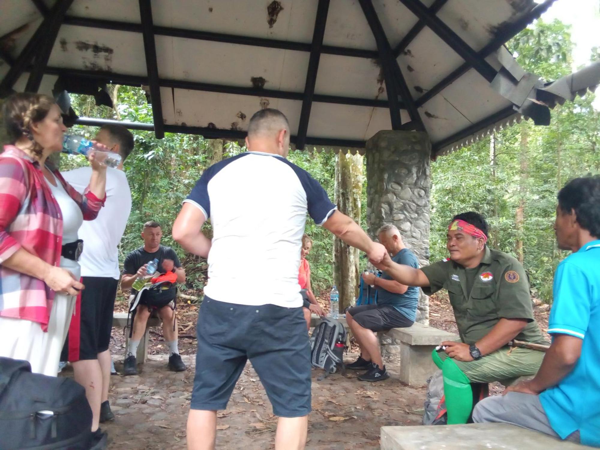 Jungle Treking & Jungle Tour If You Want To Stay Here,You Must Book Treking Only With Us Bukit Lawang Bagian luar foto